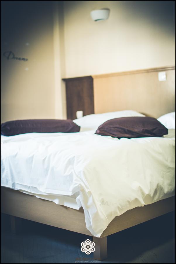 Aktaion Hotel Игуменица Экстерьер фото