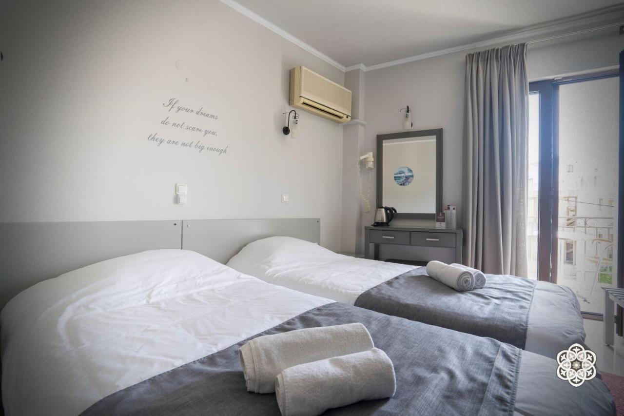 Aktaion Hotel Игуменица Экстерьер фото