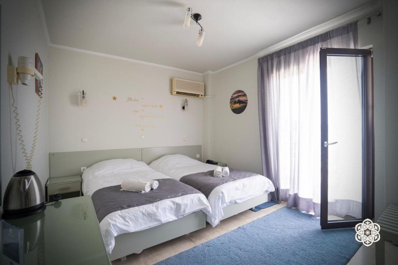 Aktaion Hotel Игуменица Экстерьер фото